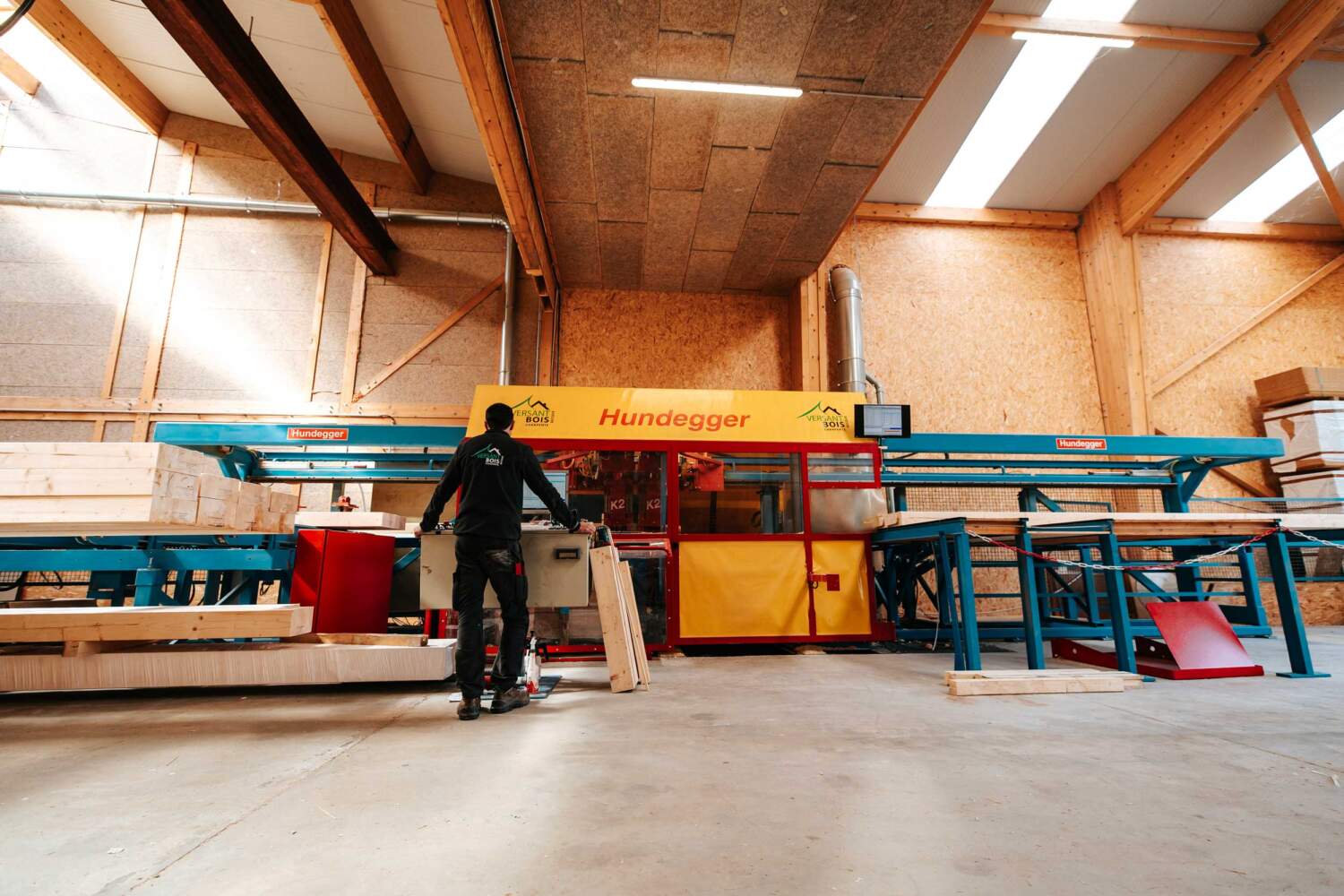 Atelier de l'entreprise Charpente Bois Charpente